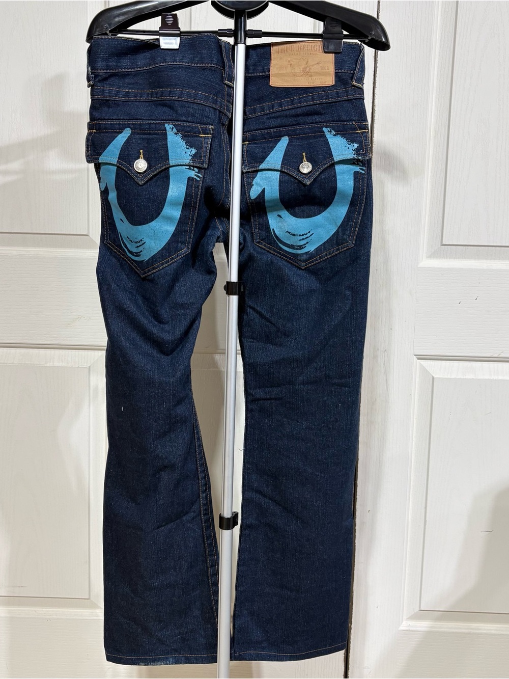 True Religion Painted Horseshoe Log Flap Pocket Dark Wash Y2K Streetwear Sz 30